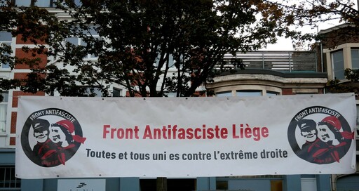 Peut être une image de ‎plein air et ‎texte qui dit ’‎حن FRONTANTIFASCIST ANTIFASCISTE FRONT FRONT ANTIFASCISTE Front Antifasciste Liège Toutes et tous uni es contre l'extrême droite‎’‎‎